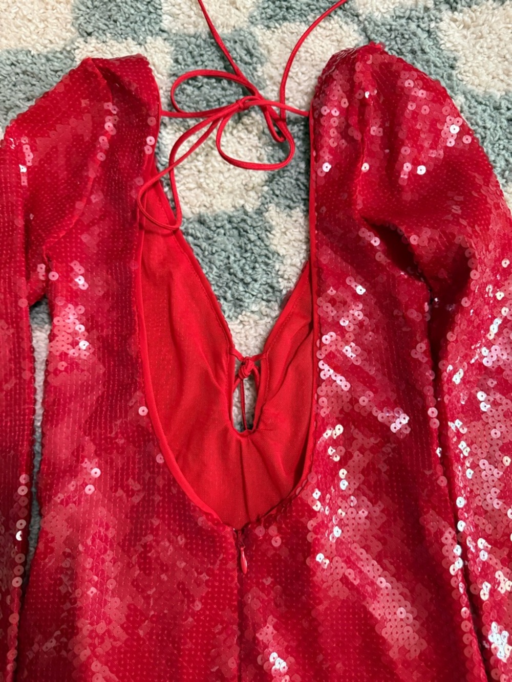 BARDOT Verona Red Long Sleeve Sequin Mini Dress Backless Bow Detail Formal Event - Picture 15 of 16